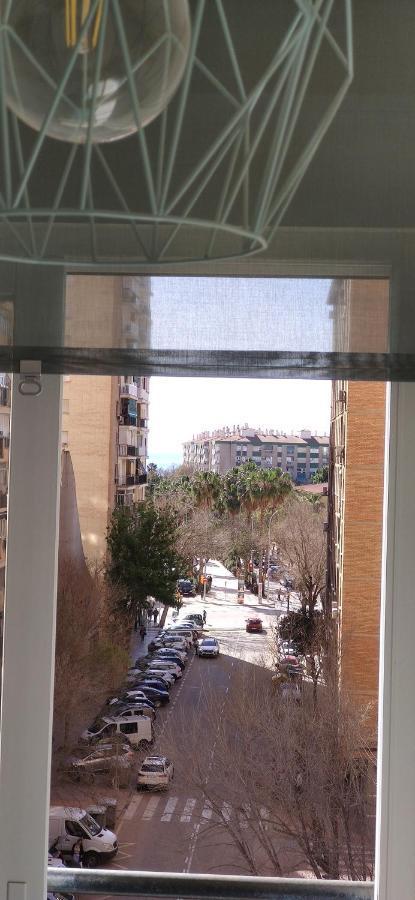Huelin House Beach And Sun, Con Parking Y A 500 Metros De La Playa Apartment Malaga Bagian luar foto